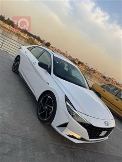 هیوندای ئەلەنترا